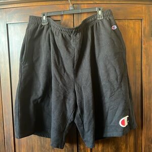 Men’s black elastic waistband with drawstring, 2XL. Has pockets